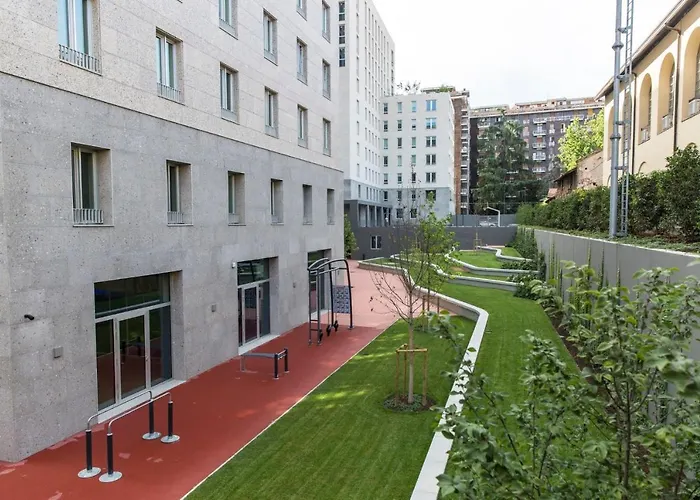Cheap hotels Aparto Milan Giovenale